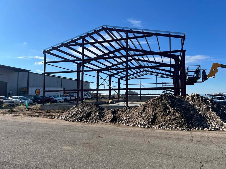 1438 W 3300 S, Ogden, UT for lease - Building Photo - Image 2 of 8