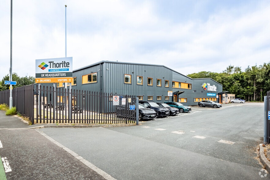 Hillam Rd, Bradford for lease - Primary Photo - Image 1 of 2