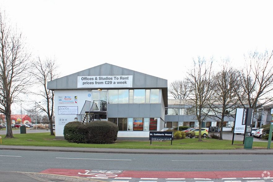 Durham Way, Newton Aycliffe for sale - Primary Photo - Image 1 of 1