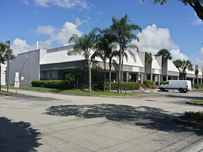 4131 SW 47th Ave, Davie, FL for sale - Building Photo - Image 1 of 1