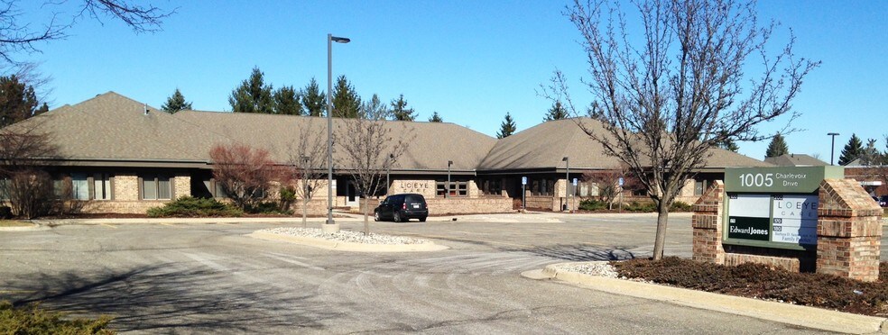 1005 Charlevoix Dr, Grand Ledge, MI for sale - Primary Photo - Image 1 of 1