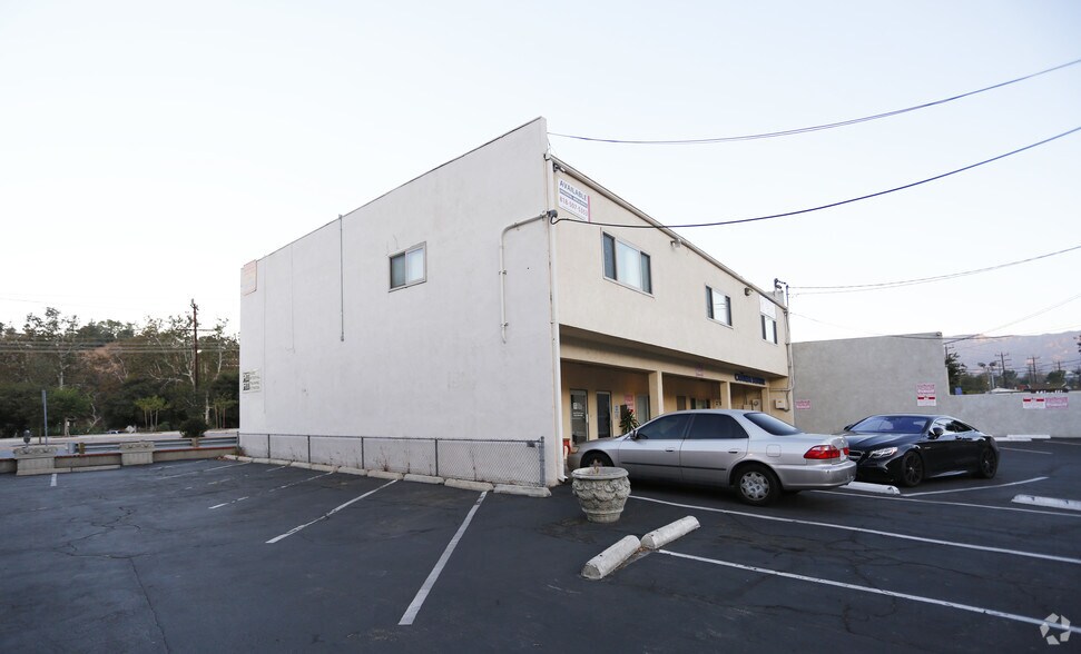 1528 Canada Blvd, Glendale, CA for lease - Building Photo - Image 3 of 11