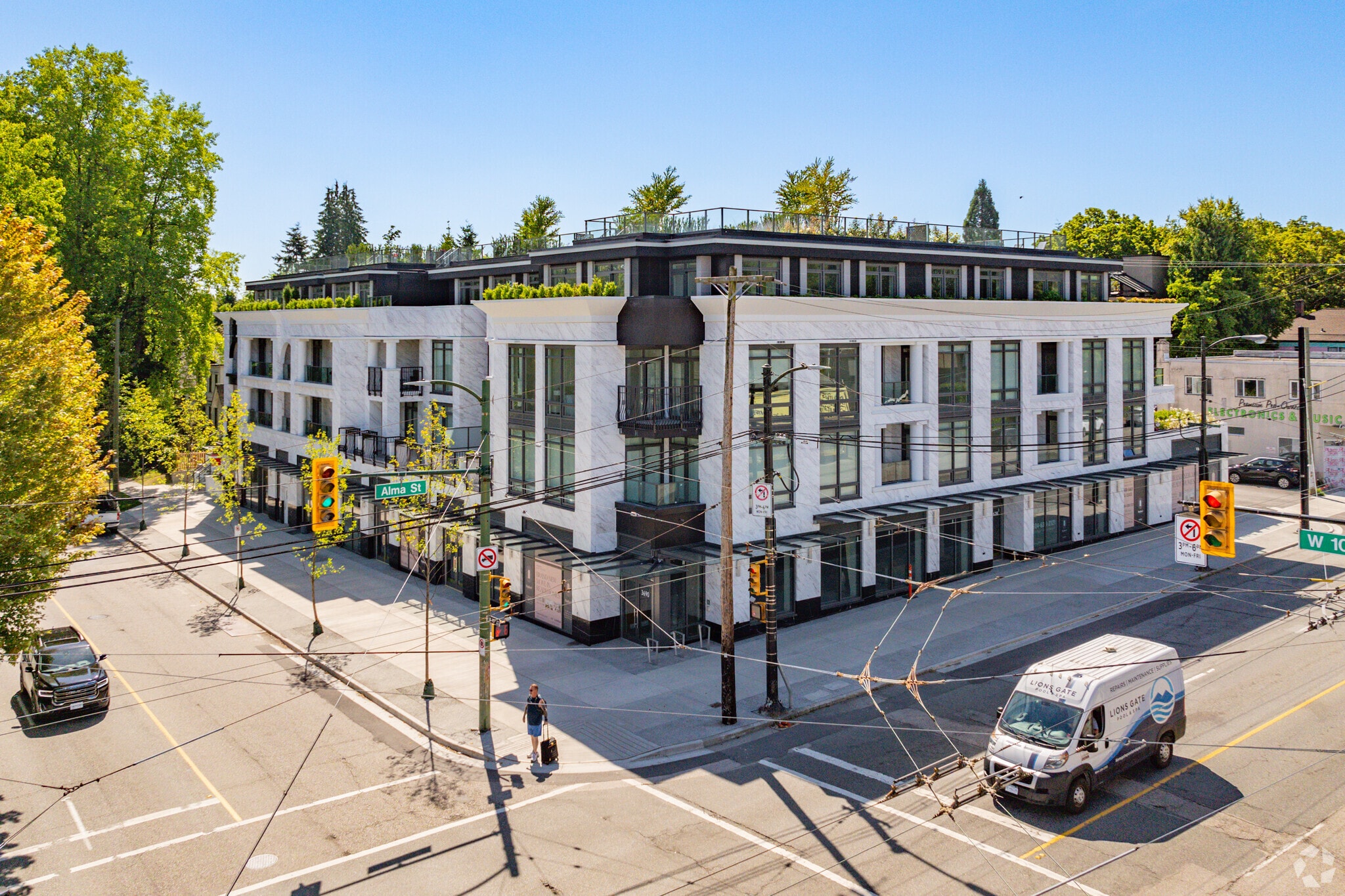 3668 W 10th Ave, Vancouver, BC for sale Building Photo- Image 1 of 4