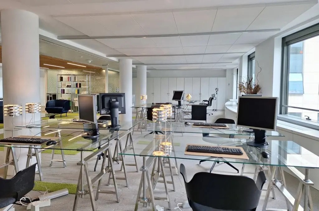 19-27 Rue Camille Desmoulins, Issy-les-Moulineaux for lease Interior Photo- Image 1 of 5