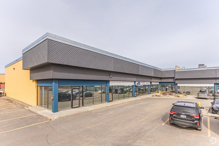 3424-3440 78 Ave NW, Edmonton, AB for lease - Primary Photo - Image 1 of 4