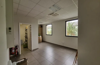 Office in Perpignan for lease Interior Photo- Image 2 of 5