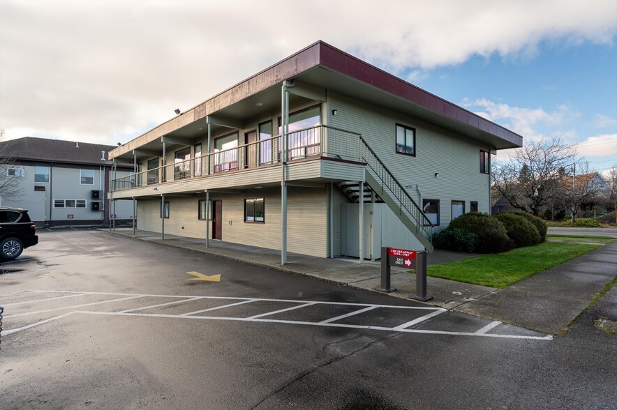 1310 Broadway, Bellingham, WA for lease - Building Photo - Image 2 of 28