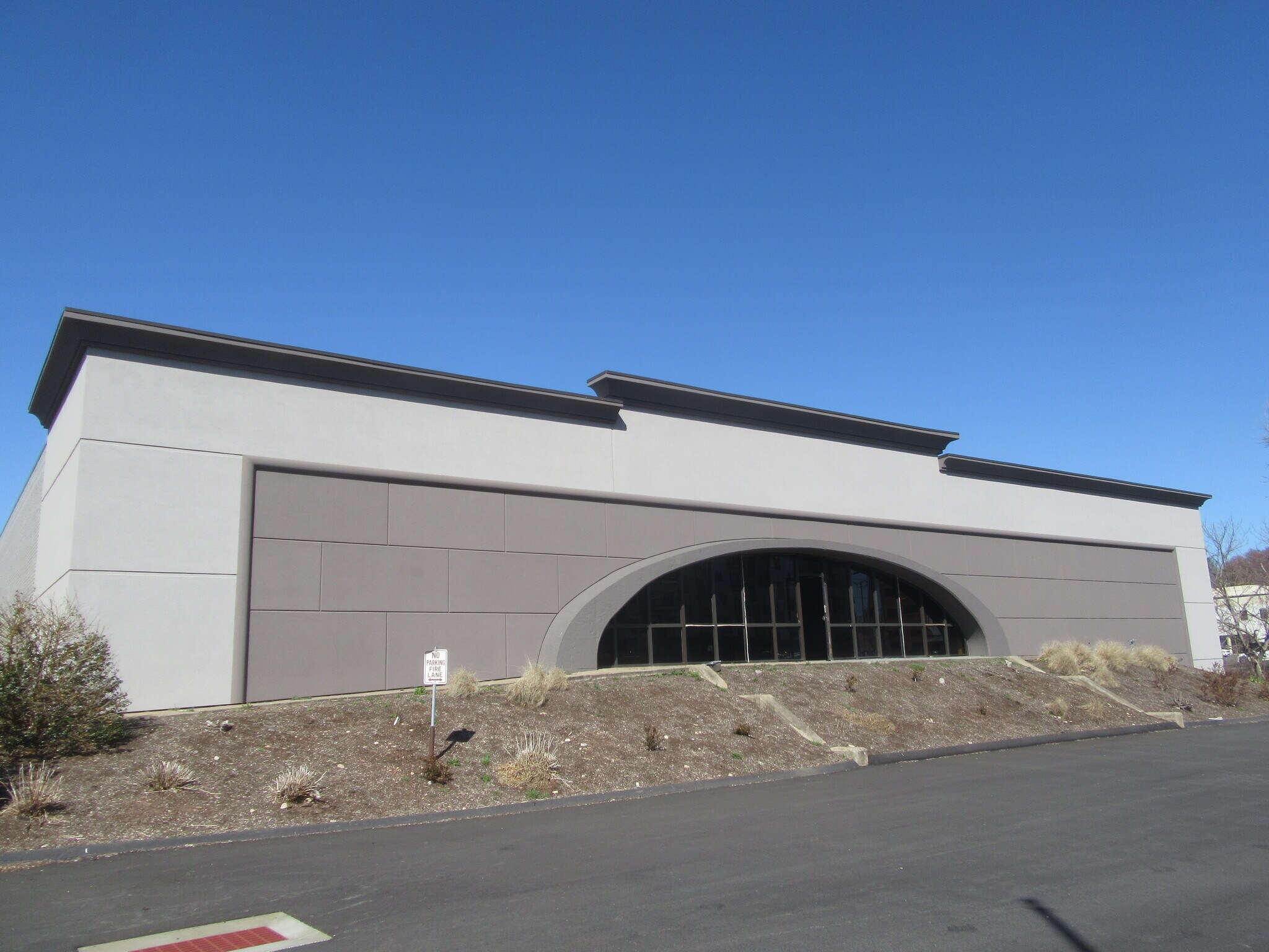 1199 Silas Deane Hwy, Wethersfield, CT for sale Building Photo- Image 1 of 1