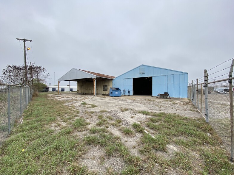 4501 Baldwin Blvd, Corpus Christi, TX for lease - Building Photo - Image 3 of 13