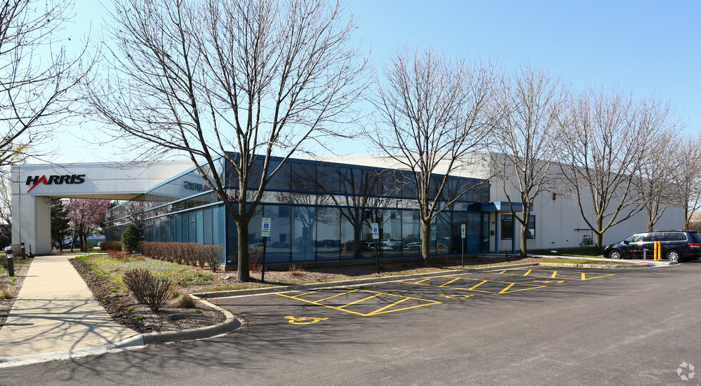 500 W Algonquin Rd, Mount Prospect, IL for lease - Building Photo - Image 1 of 10