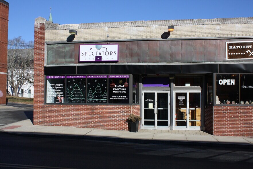 85 Center St, Middleboro, MA for lease - Primary Photo - Image 1 of 5