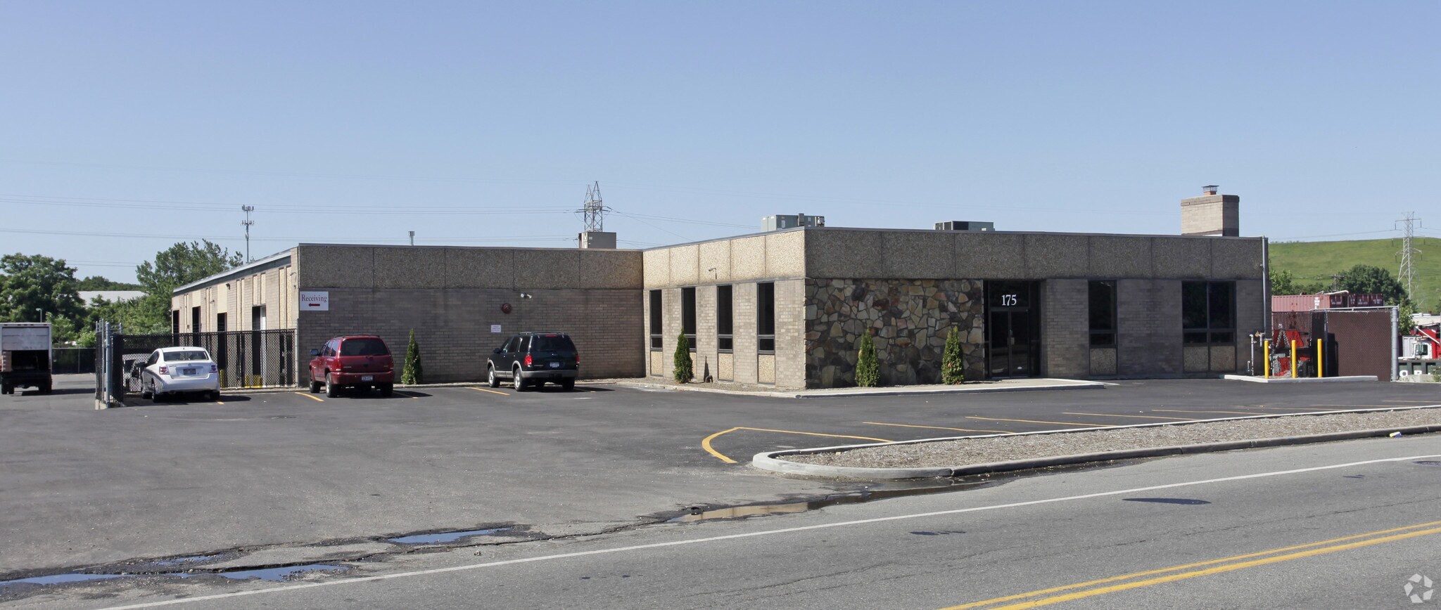 175-183 Bethpage Sweet Hollow Rd, Old Bethpage, NY for sale Primary Photo- Image 1 of 7