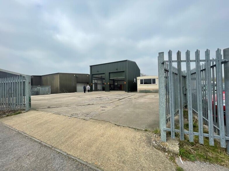 Butts Pond Industrial Estate, Sturminster Newton for sale - Building Photo - Image 3 of 5
