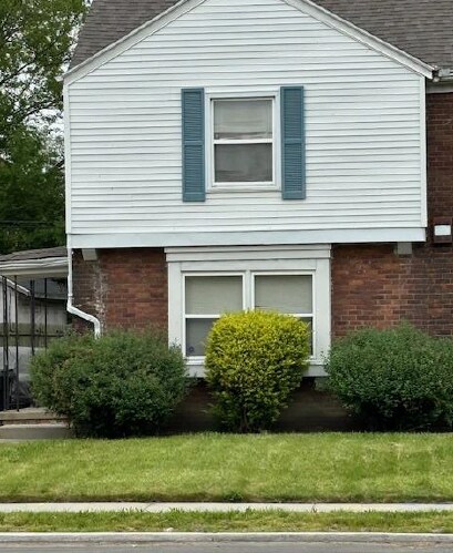 2028 Ewald Cir, Detroit, MI for sale Primary Photo- Image 1 of 1