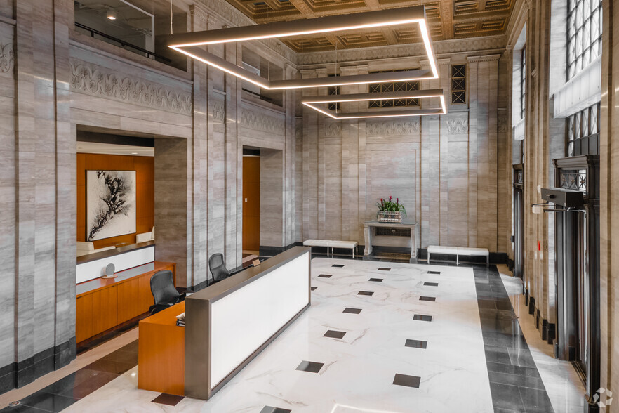 1500 K St NW, Washington, DC for lease - Lobby - Image 3 of 12