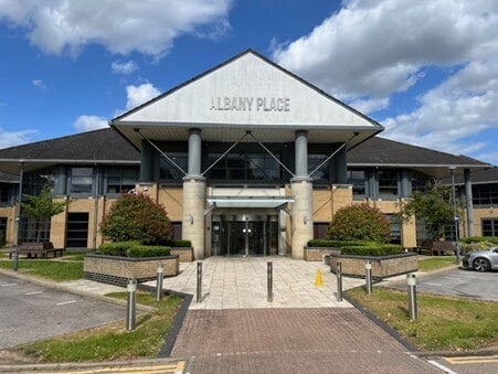 Hyde Way, Welwyn Garden City for lease - Building Photo - Image 3 of 8