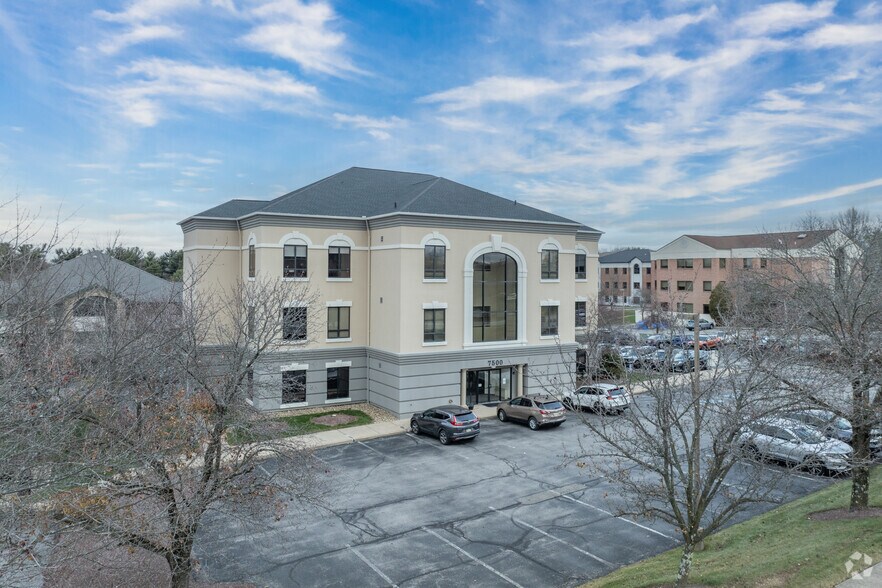 7500 Brooktree Rd, Wexford, PA for lease - Building Photo - Image 1 of 4