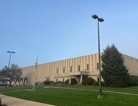 1062 MacArthur Rd, Reading PA - Warehouse