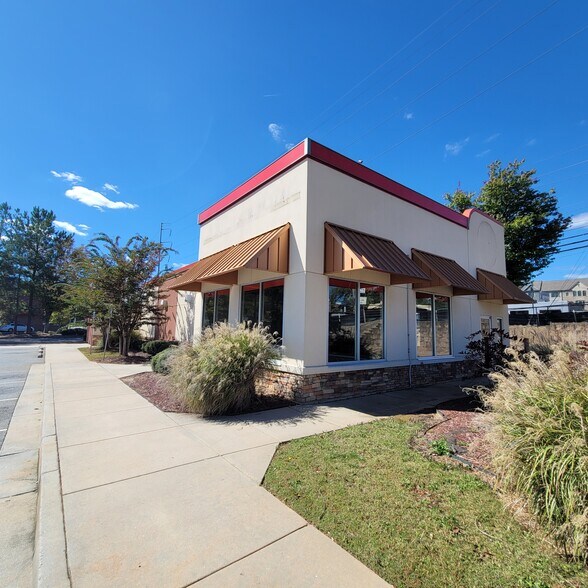 3983 Buford Hwy, Atlanta, GA for lease - Building Photo - Image 1 of 12