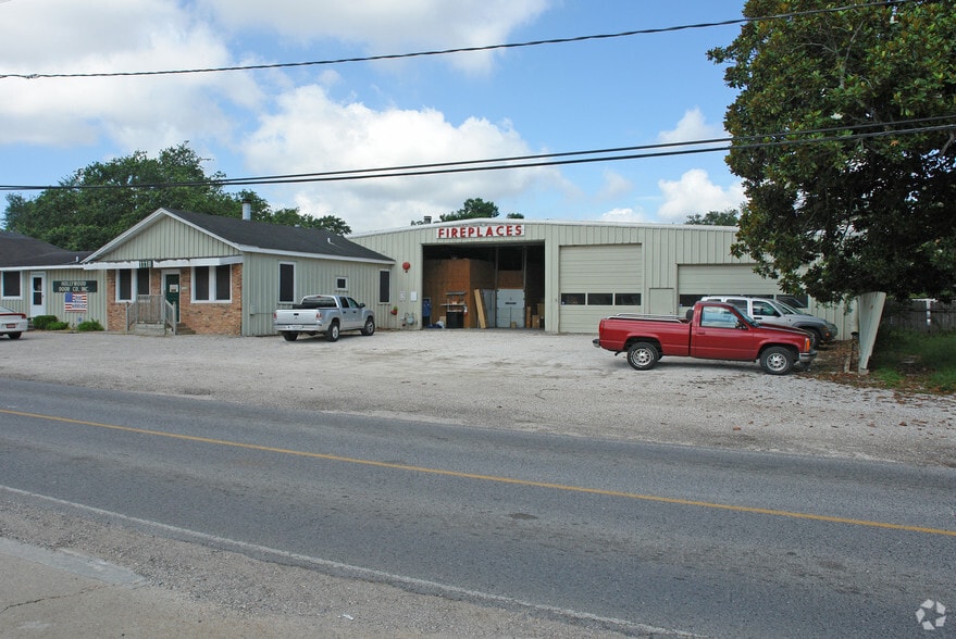 1110-1118 Central Ave portfolio of 2 properties for sale on LoopNet.com - Primary Photo - Image 2 of 2