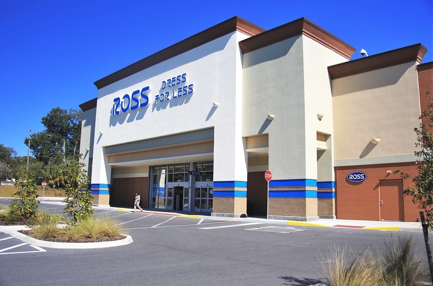 2601-2659 NW 13th St, Gainesville, FL for lease - Building Photo - Image 1 of 12