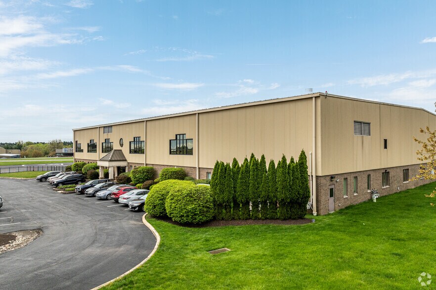 1210 American Blvd, West Chester, PA for lease - Building Photo - Image 3 of 12