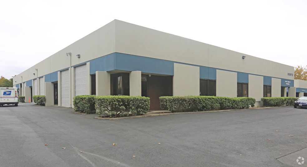 30998 Huntwood Ave, Hayward, CA for lease - Building Photo - Image 2 of 2