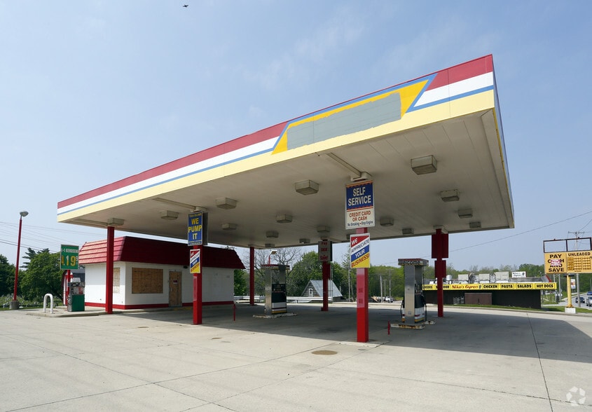 501 W Main St, Gas City, IN for sale - Primary Photo - Image 1 of 1