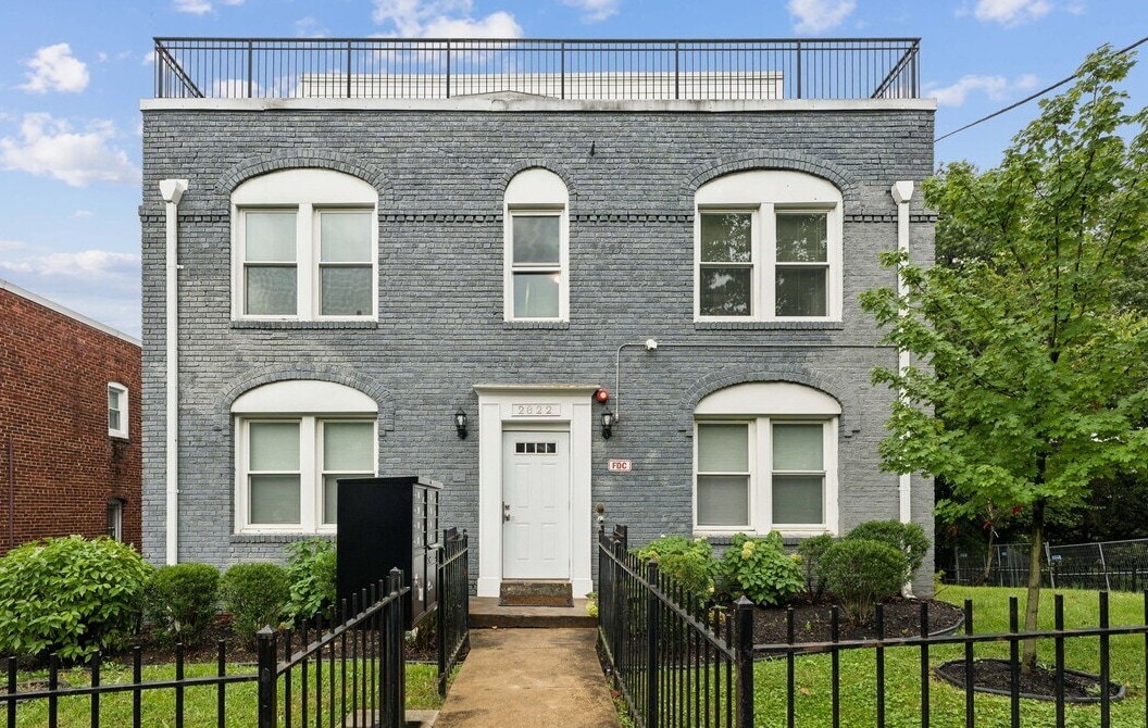 2822 28th St SE, Washington, DC for sale Primary Photo- Image 1 of 56