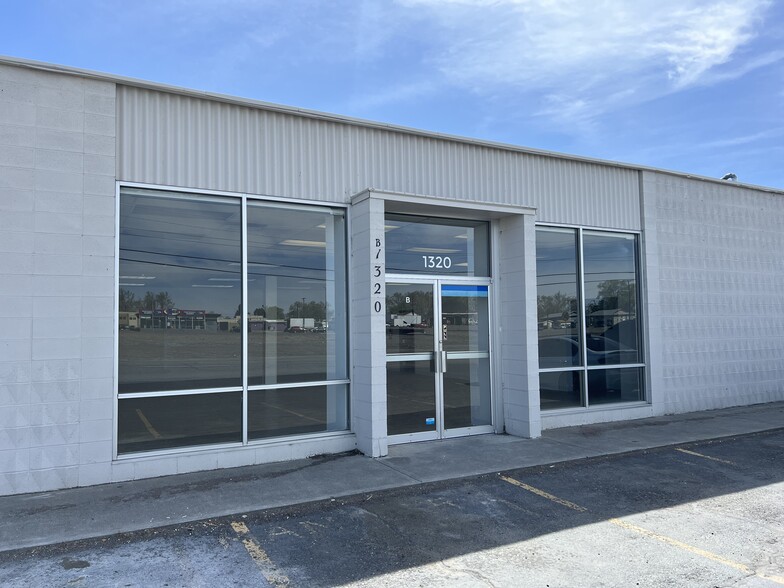 1320 W A St, Pasco, WA for lease - Building Photo - Image 2 of 19