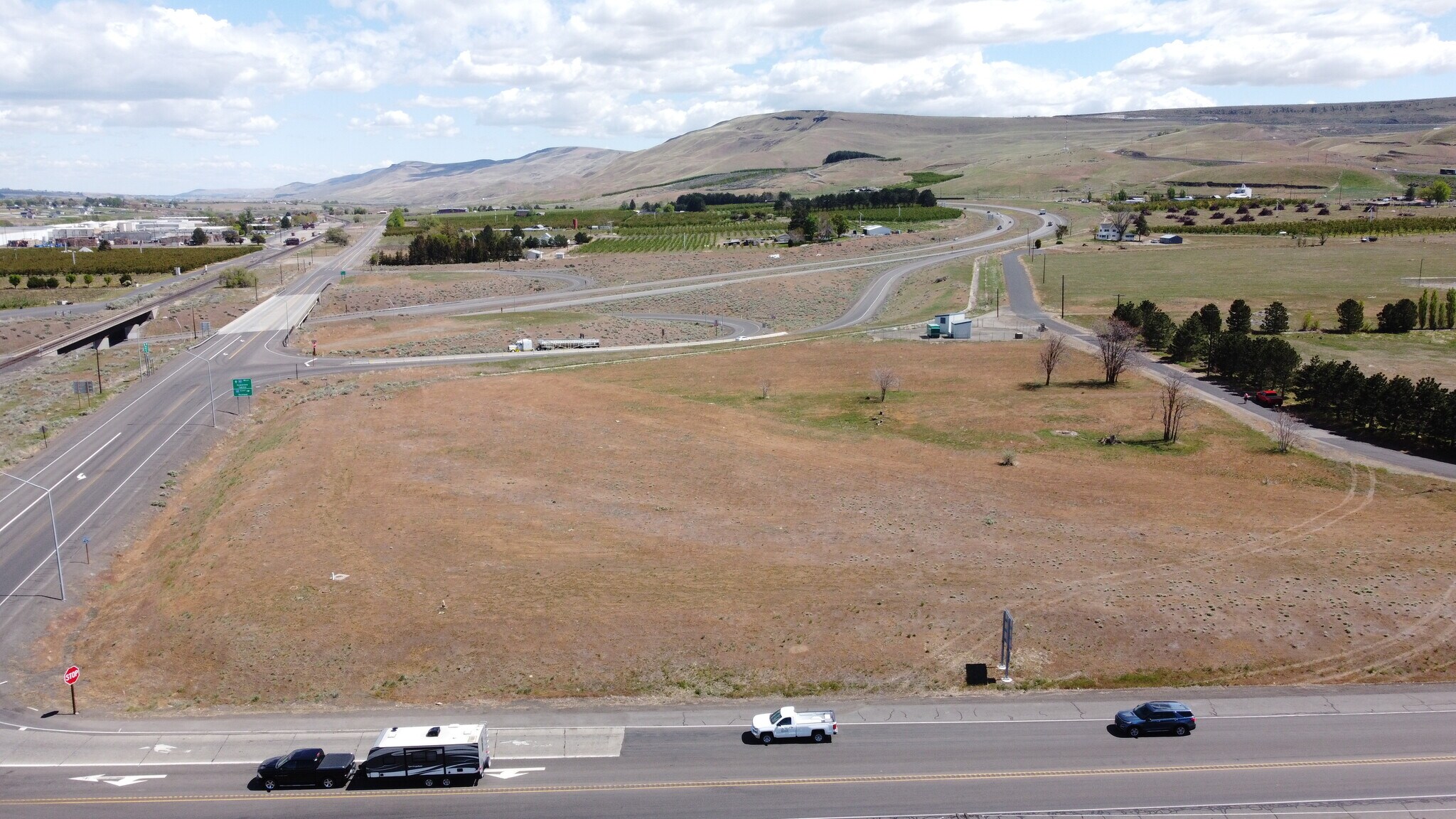 2236 Frontier Rd, Prosser, WA for sale Primary Photo- Image 1 of 1