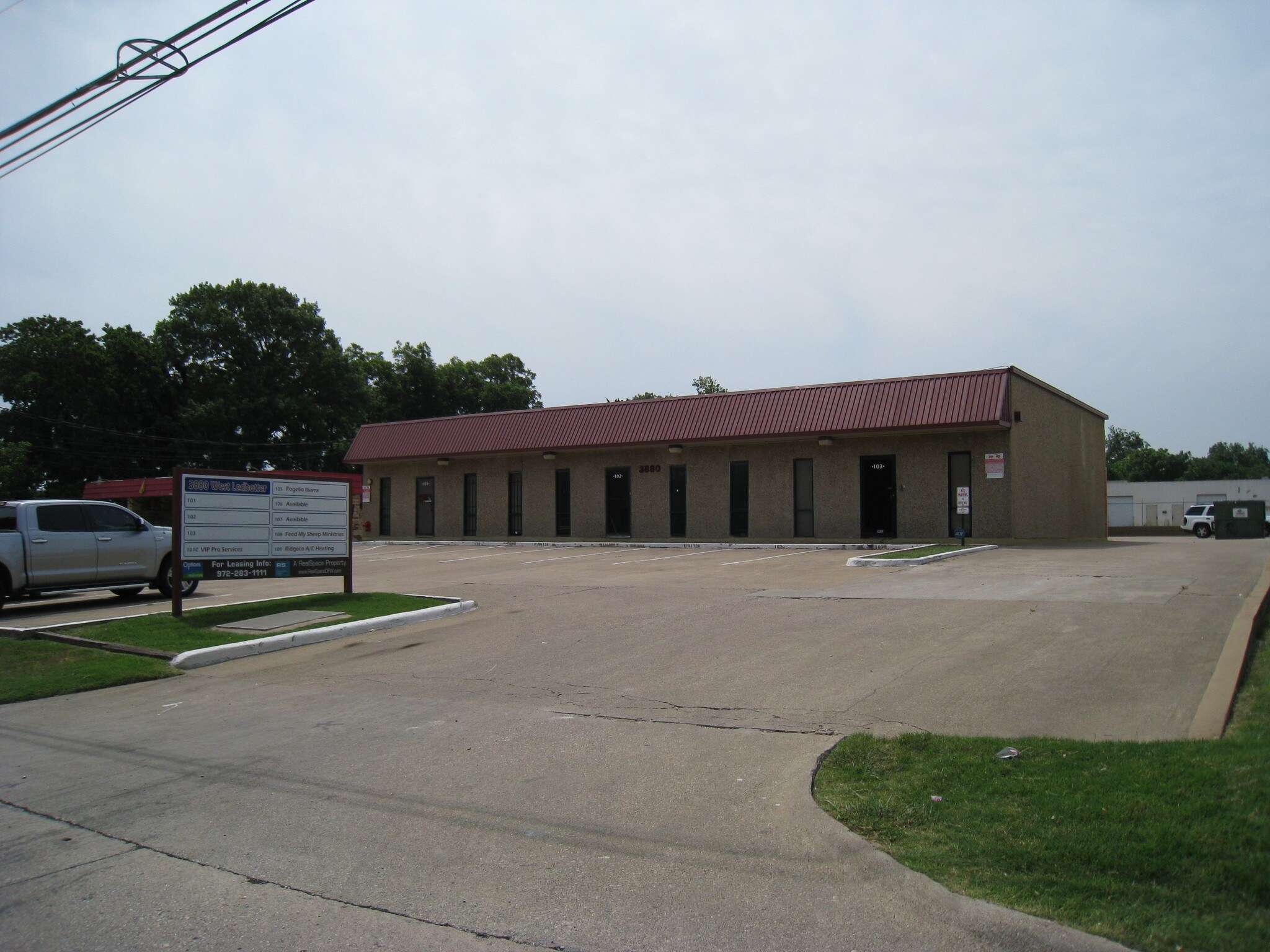 3880 Ledbetter Dr W, Dallas, TX 75233 Ledbetter Flex Warehouse