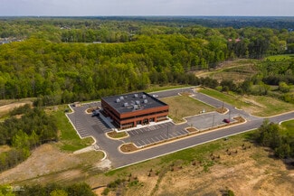 More details for 450 Solomon Dr, Fredericksburg, VA - Office for Sale