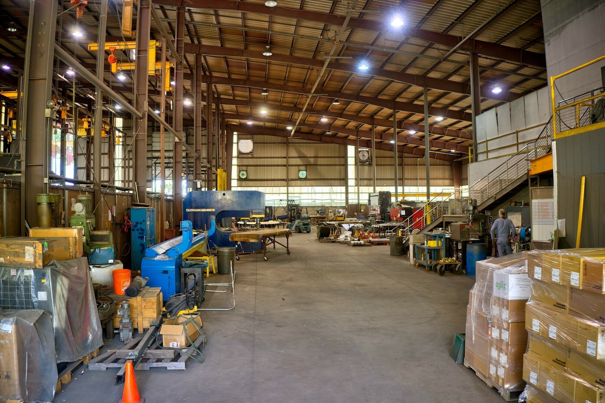 390 S Redwood St, Canby, OR for sale Interior Photo- Image 1 of 4