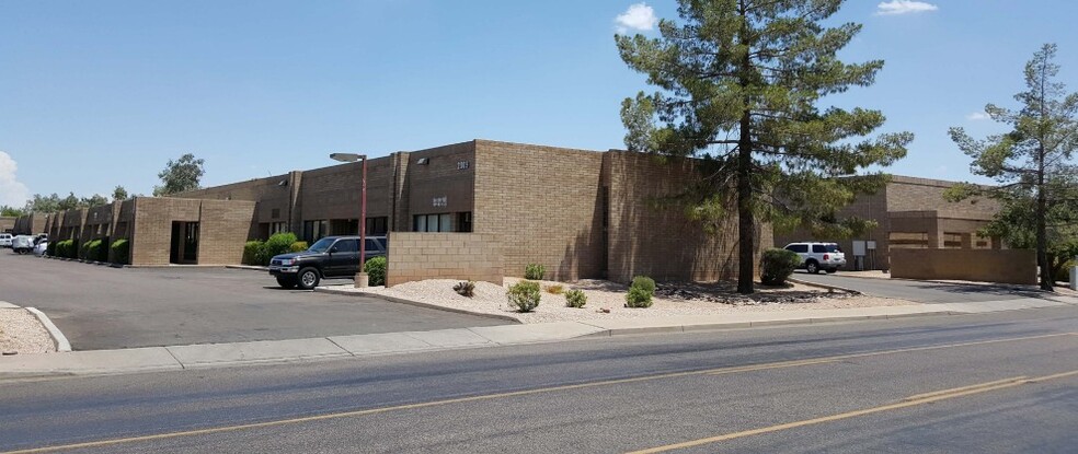 2009 E 5th St, Tempe, AZ for lease - Building Photo - Image 1 of 5