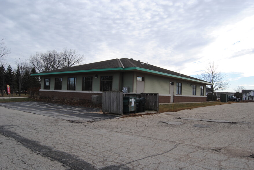 20566 Main st, Jackson, WI for sale - Building Photo - Image 3 of 24