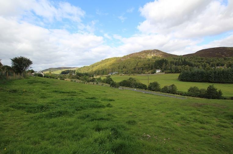 68 Dalmore, Rogart, IV28 3TZ | LoopNet