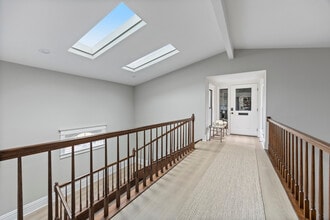 121 N Washington St, Naperville, IL for lease Interior Photo- Image 2 of 15