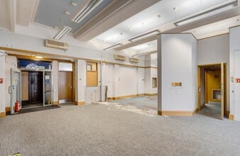 14 Minster St, Salisbury for lease Interior Photo- Image 2 of 6