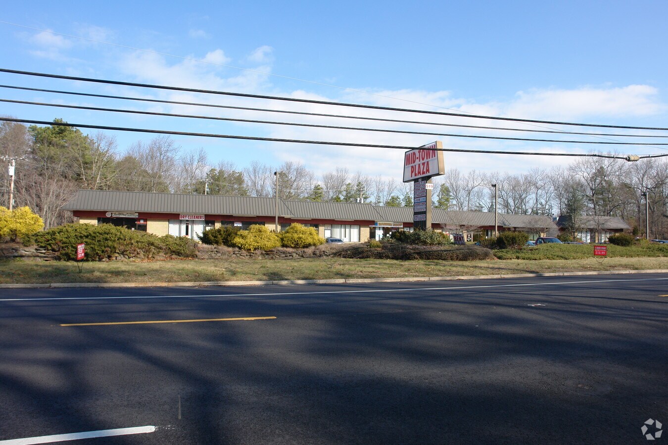 519 Lakehurst Rd, Browns Mills, NJ 08015