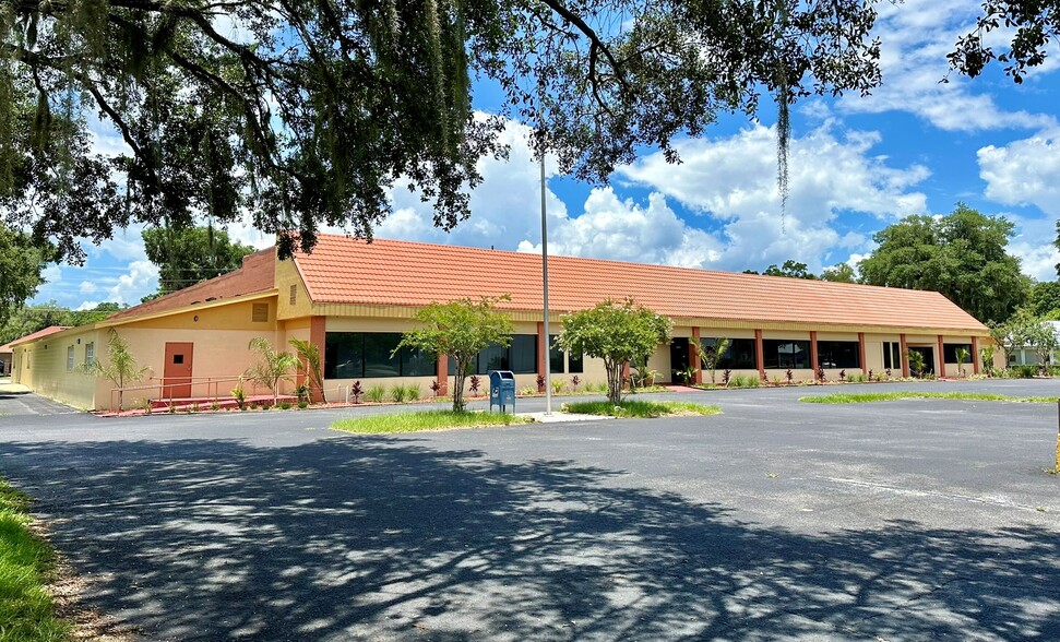 865 W New York Ave, Deland, FL for sale - Building Photo - Image 1 of 13