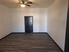 310 Tiffany Ct, Champaign IL - Office Space