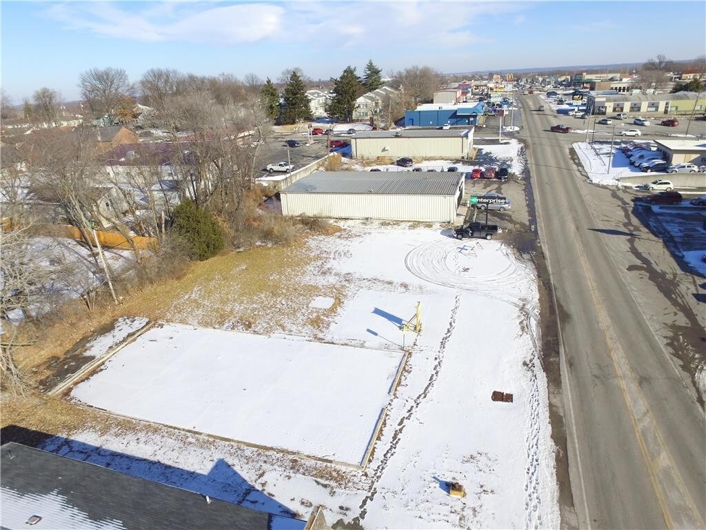 E Young St, Warrensburg, MO for sale Primary Photo- Image 1 of 1
