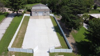 Delaware Warehouse - Warehouse