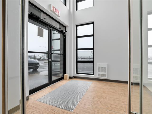 170 Rue Deveault, Gatineau, QC for sale - Lobby - Image 2 of 5