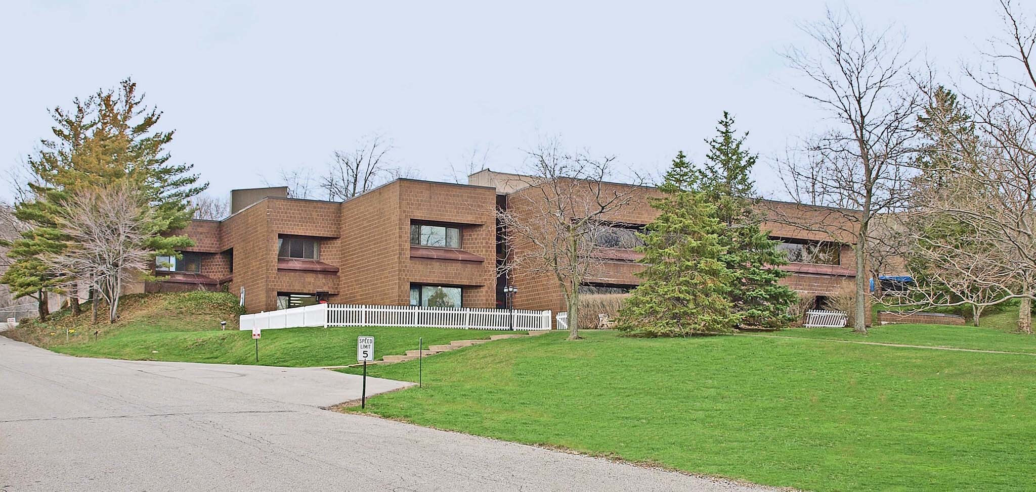 5533 Canal Rd, Valley View, OH for sale Building Photo- Image 1 of 1