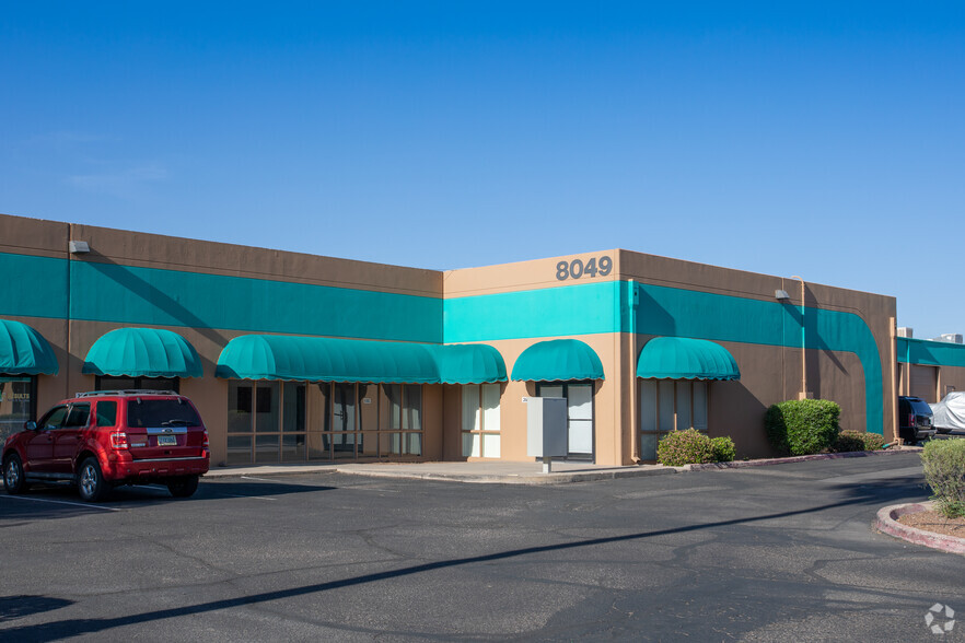 7941 E Lakeside Pky, Tucson, AZ for lease - Building Photo - Image 2 of 7