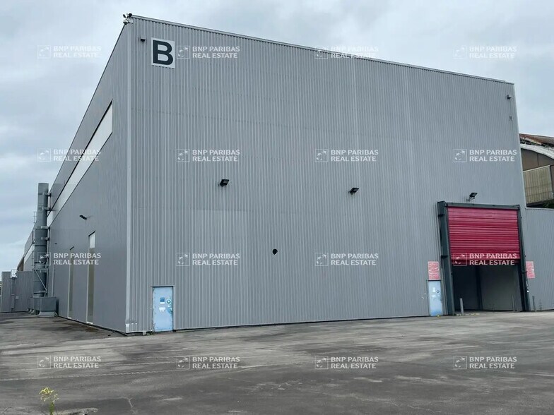 Flex in Nantes for lease - Building Photo - Image 3 of 8