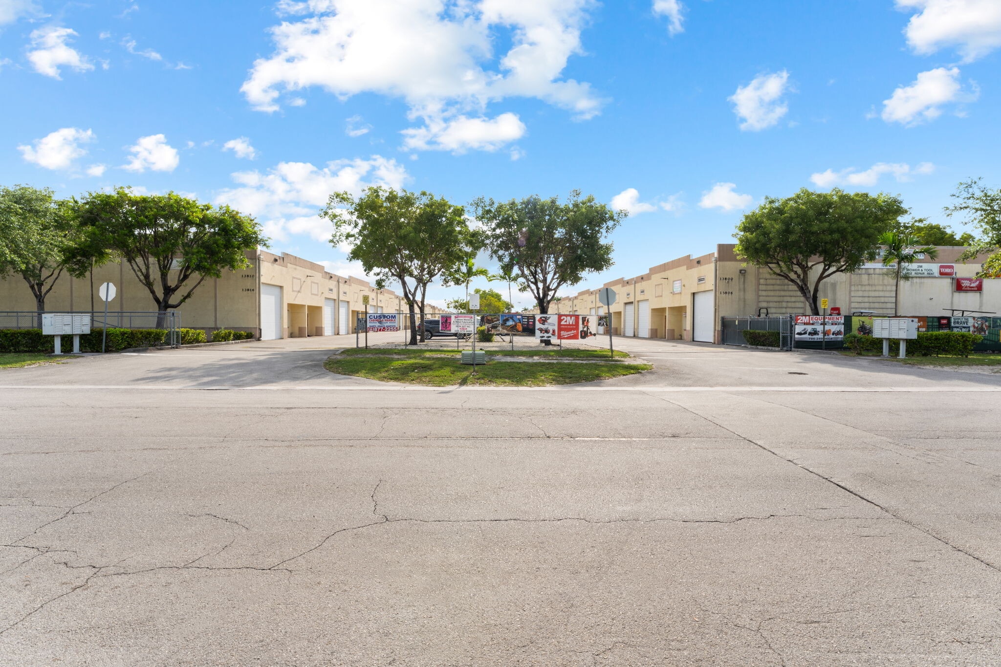 13816 SW 142nd Ave, Miami, FL for sale Building Photo- Image 1 of 27