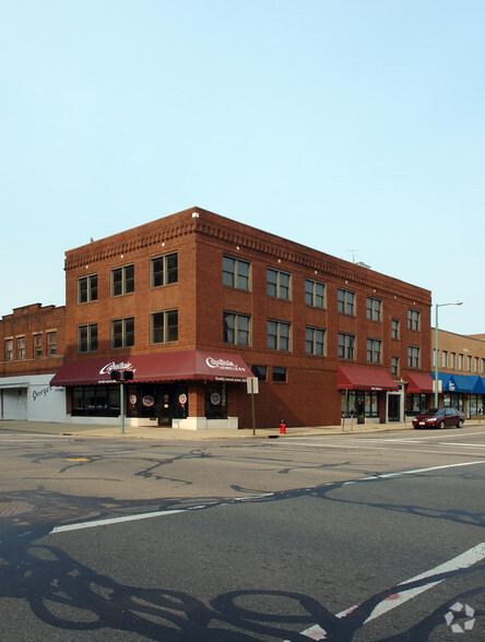 235 Cleveland Ave NW, Canton, OH for sale - Primary Photo - Image 1 of 1